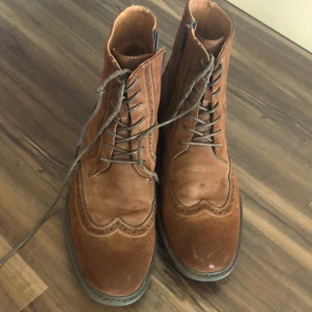 Kenneth Cole Unlisted Suede Boots